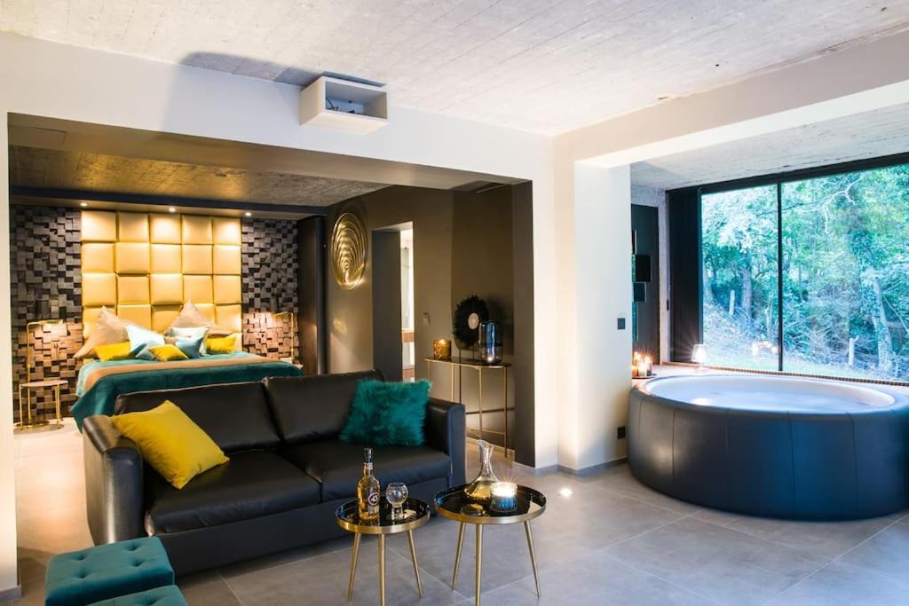 Buenas Noches Villa Standing Piscine & Wellness Boncelles Exteriör bild