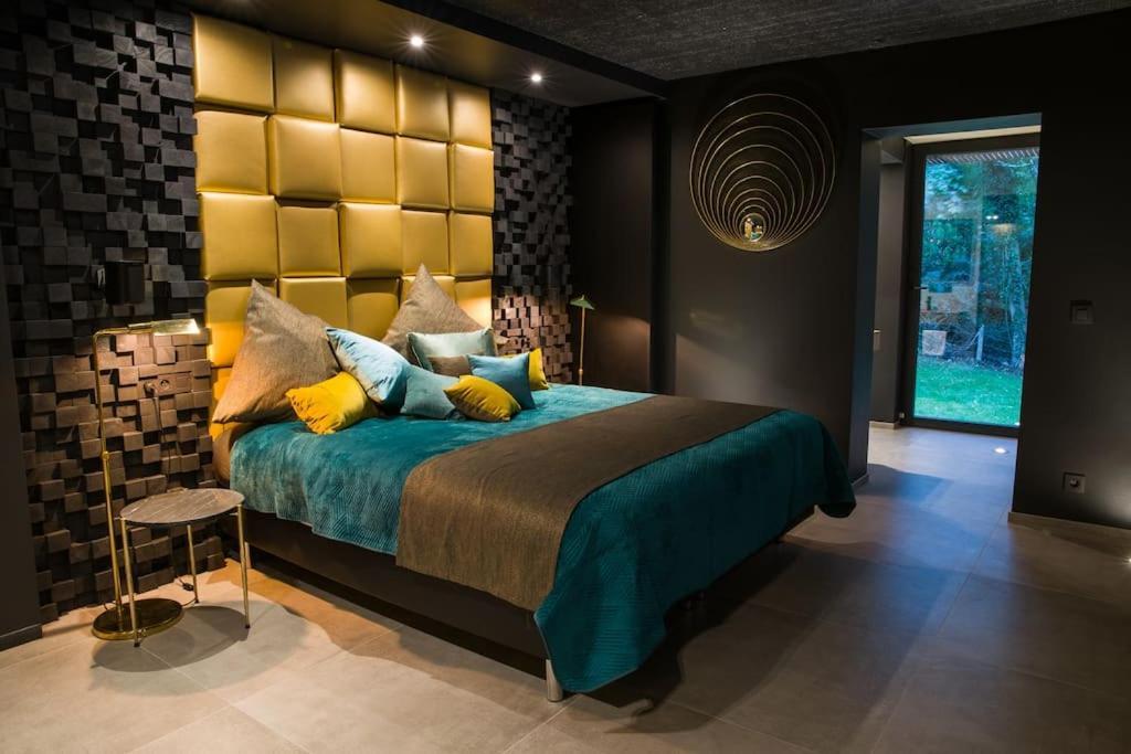 Buenas Noches Villa Standing Piscine & Wellness Boncelles Exteriör bild